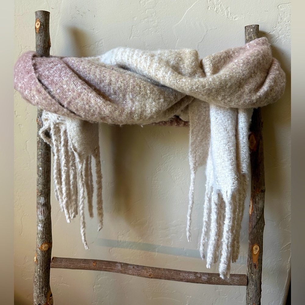 MER | SEA ombré blanket scarf
